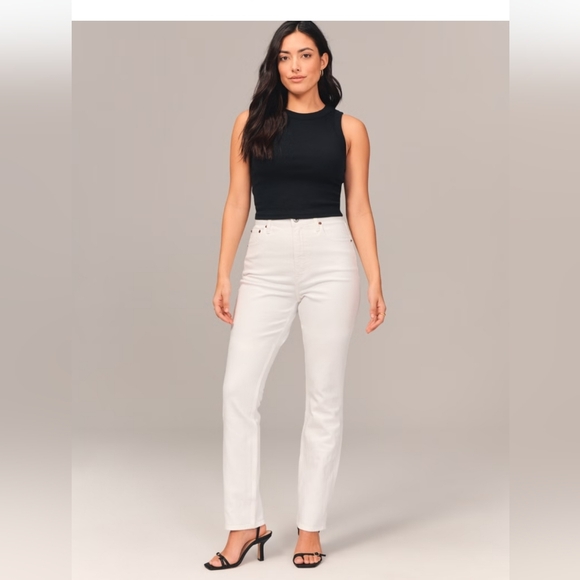 Ultra high rise, Slim straight, Curve love, White Abercrombie Jeans - Picture 2 of 9